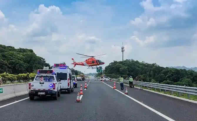 江津区高速公路汽车救援案例